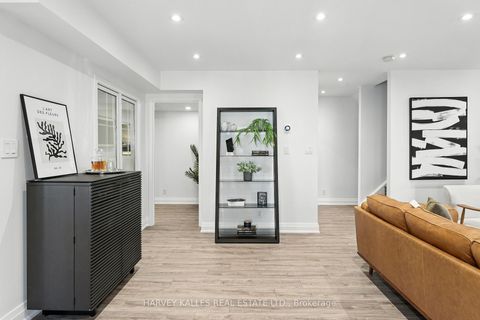 Photo 11 at 326 - 30 Western Battery Road, Niagara, Toronto