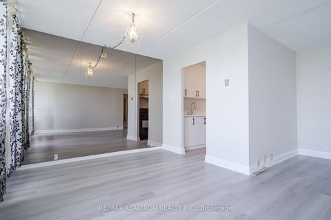Photo 9 at 602 - 2 Glamorgan Avenue, Dorset Park, Toronto