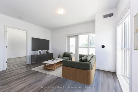 Photo 3 at 123 - 102 Grovewood Common, GO Glenorchy, Oakville
