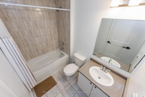 Photo 16 at 123 - 102 Grovewood Common, GO Glenorchy, Oakville