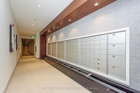 Photo 19 at 123 - 102 Grovewood Common, GO Glenorchy, Oakville