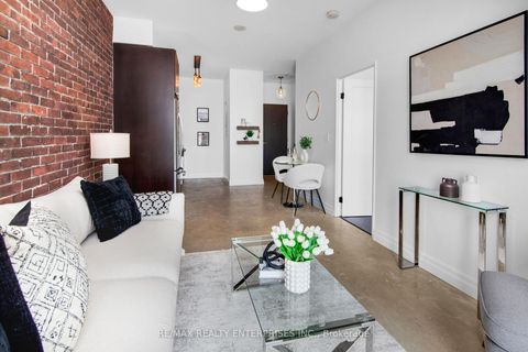 Photo 15 at 913 - 1005 King Street W, Niagara, Toronto