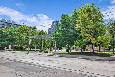 Photo 37 at 913 - 1005 King Street W, Niagara, Toronto