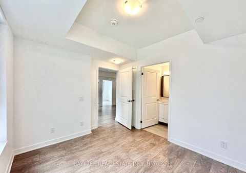 Photo 6 at 544 - 543 Richmond Street W, Waterfront Communities C1, Toronto