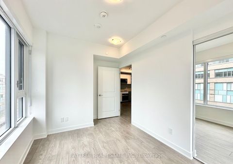 Photo 8 at 544 - 543 Richmond Street W, Waterfront Communities C1, Toronto