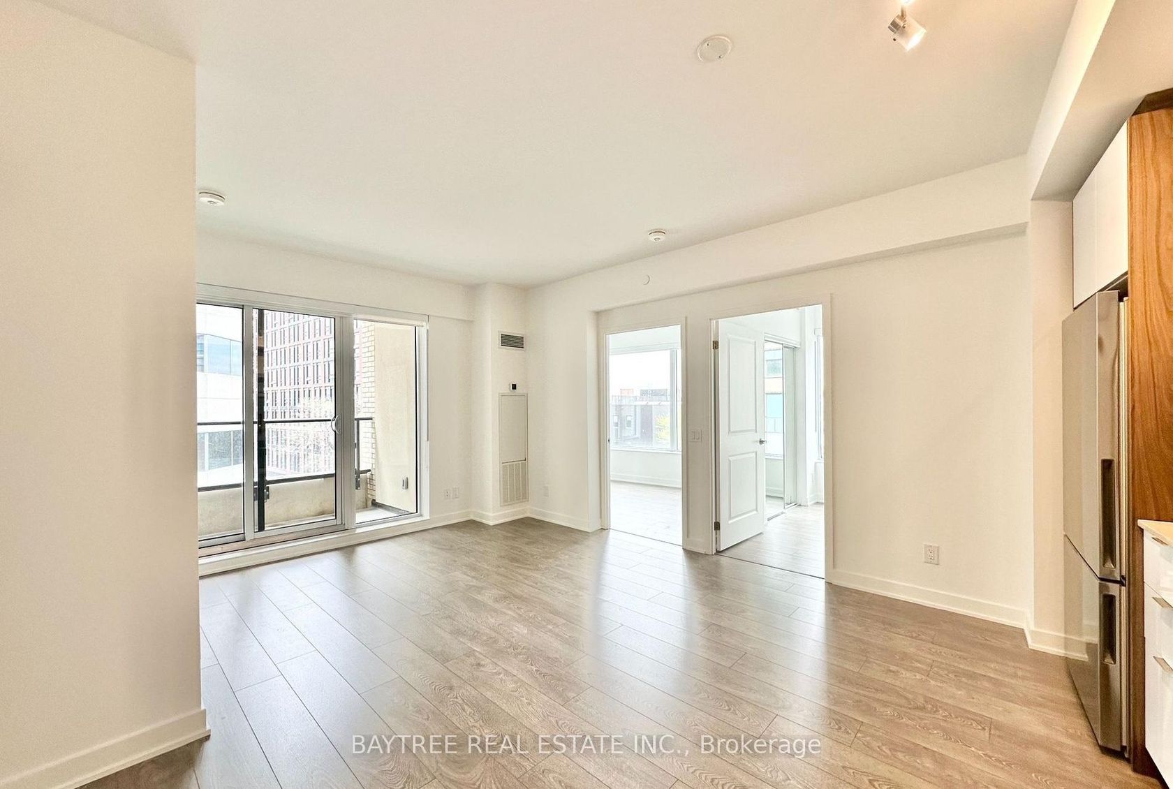 544 - 543 Richmond Street W, Waterfront Communities C1, Toronto 