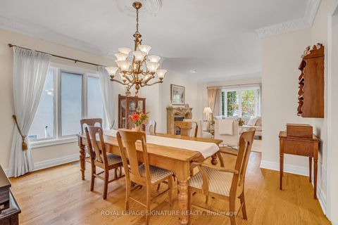 Photo 10 at 20 Hurlingham Crescent, Don Mills, Toronto