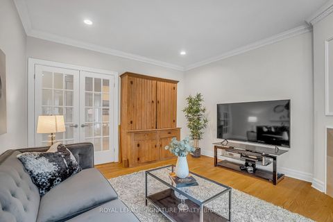 Photo 18 at 20 Hurlingham Crescent, Don Mills, Toronto