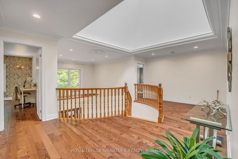 Photo 21 at 20 Hurlingham Crescent, Don Mills, Toronto