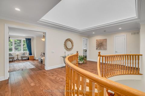 Photo 22 at 20 Hurlingham Crescent, Don Mills, Toronto