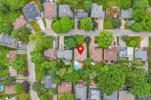 Photo 46 at 20 Hurlingham Crescent, Don Mills, Toronto