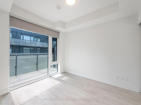 Photo 9 at S423 - 35 Rolling Mills Road, Waterfront Communities C8, Toronto
