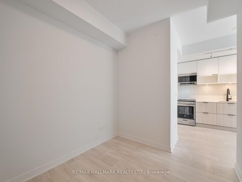 Photo 15 at S423 - 35 Rolling Mills Road, Waterfront Communities C8, Toronto
