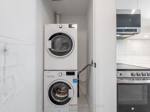 Photo 17 at S423 - 35 Rolling Mills Road, Waterfront Communities C8, Toronto