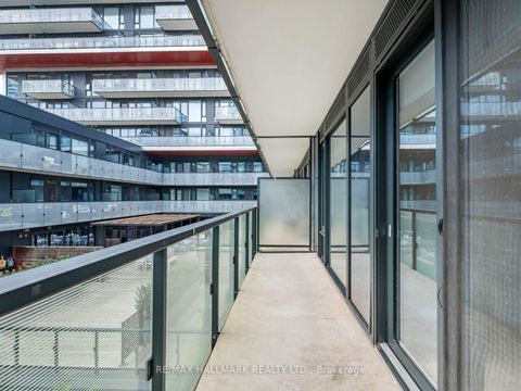 Photo 18 at S423 - 35 Rolling Mills Road, Waterfront Communities C8, Toronto