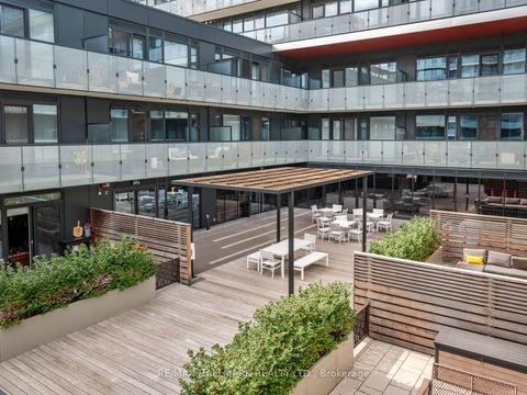 Photo 23 at S423 - 35 Rolling Mills Road, Waterfront Communities C8, Toronto