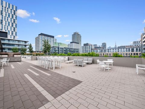 Photo 24 at S423 - 35 Rolling Mills Road, Waterfront Communities C8, Toronto