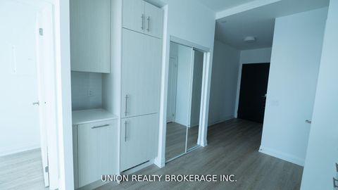 Photo 2 at 606 - 286 Main Street, Danforth, Toronto