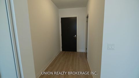 Photo 9 at 606 - 286 Main Street, Danforth, Toronto