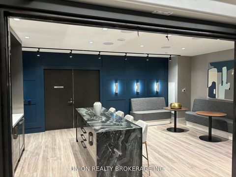 Photo 13 at 606 - 286 Main Street, Danforth, Toronto