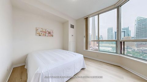 Photo 16 at 2323 - 230 Queens Quay W, Waterfront Communities C1, Toronto