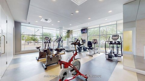 Photo 39 at 2323 - 230 Queens Quay W, Waterfront Communities C1, Toronto