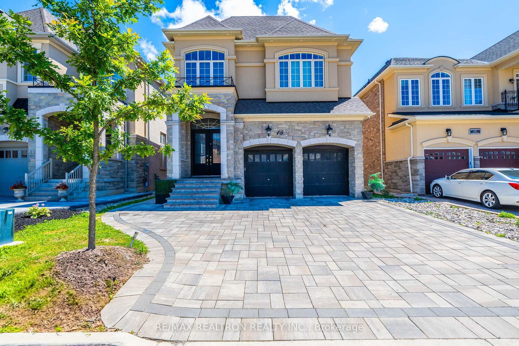 15 Cannes Avenue E, Vellore Village, Vaughan 