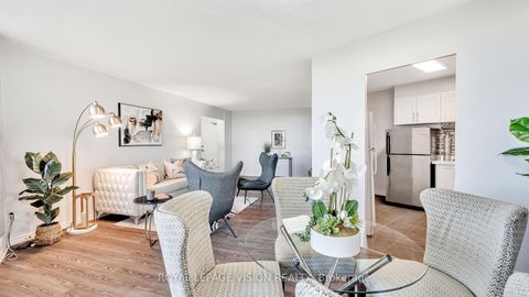 Photo 17 at 801 - 5 Vicora Linkway, Flemingdon Park, Toronto