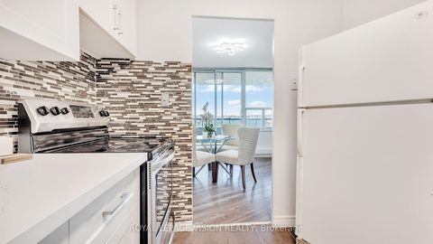 Photo 20 at 801 - 5 Vicora Linkway, Flemingdon Park, Toronto