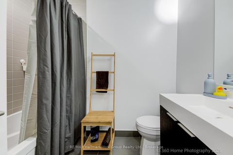 Photo 9 at 534 - 3100 Keele Street, CFB, Toronto