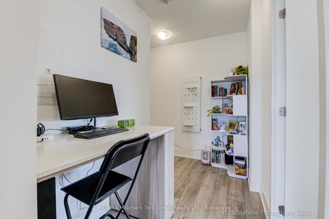 Photo 12 at 534 - 3100 Keele Street, CFB, Toronto