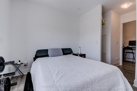 Photo 21 at 534 - 3100 Keele Street, CFB, Toronto