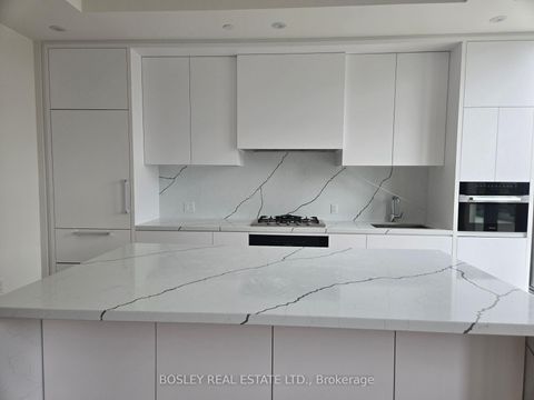Photo 9 at 708 - 2 Forest Hill Road, Casa Loma, Toronto