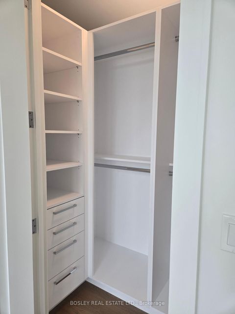 Photo 10 at 708 - 2 Forest Hill Road, Casa Loma, Toronto