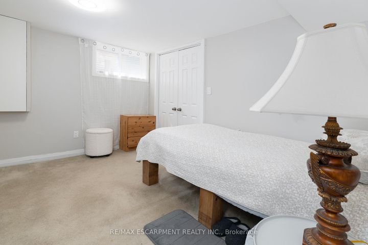 Photo 32 at 436 GOODRAM Drive, Shoreacres, Burlington