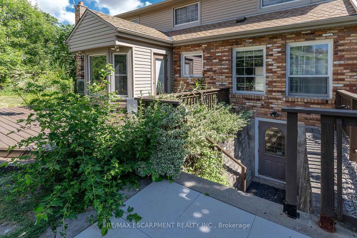 Photo 35 at 436 GOODRAM Drive, Shoreacres, Burlington