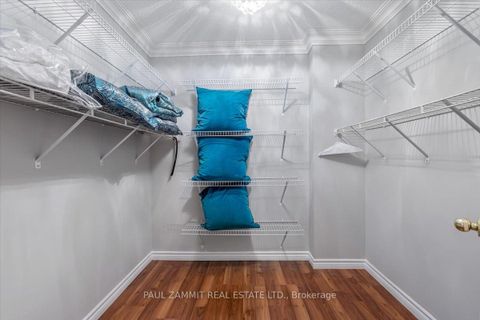 Photo 16 at 709 - 5 Weldrick Road W, North Richvale, Richmond Hill