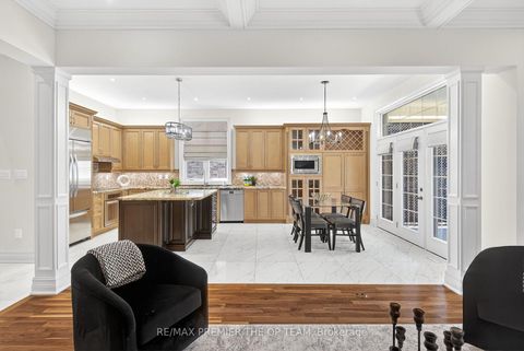 Photo 9 at 24 Grand Vellore Crescent, Vellore Village, Vaughan