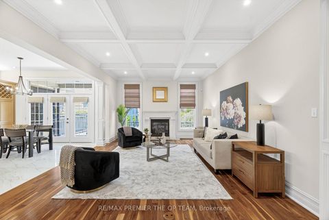 Photo 10 at 24 Grand Vellore Crescent, Vellore Village, Vaughan