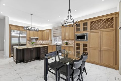 Photo 14 at 24 Grand Vellore Crescent, Vellore Village, Vaughan