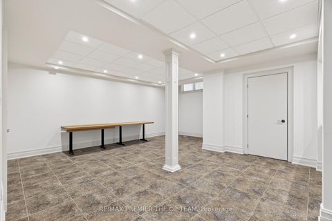 Photo 28 at 24 Grand Vellore Crescent, Vellore Village, Vaughan