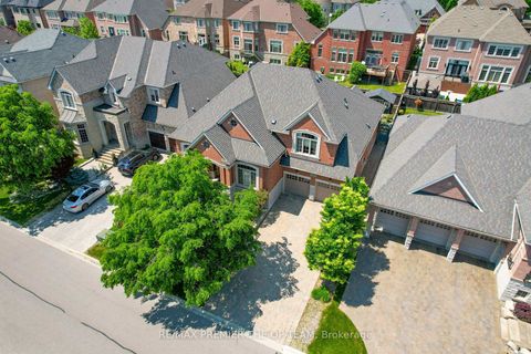 Photo 38 at 24 Grand Vellore Crescent, Vellore Village, Vaughan