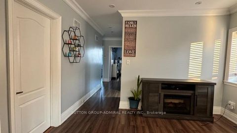Photo 22 at 29 Mayall Avenue, CFB, Toronto