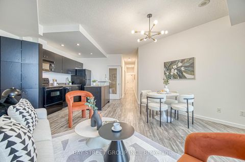 Photo 18 at 2811 - 8 York Street, Waterfront Communities C1, Toronto