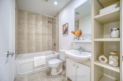 Photo 25 at 2811 - 8 York Street, Waterfront Communities C1, Toronto