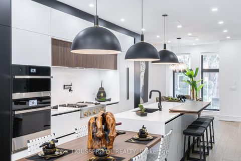 Photo 13 at 82 Major Street, University, Toronto Photo 13 at 82 Major Street, University, Toronto