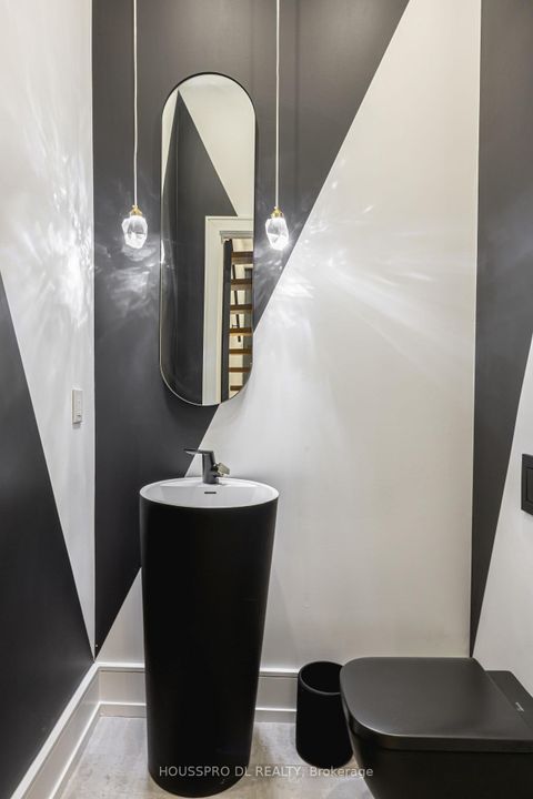 Photo 18 at 82 Major Street, University, Toronto Photo 18 at 82 Major Street, University, Toronto