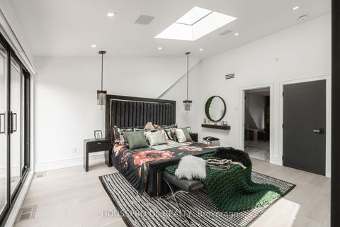 Photo 27 at 82 Major Street, University, Toronto Photo 27 at 82 Major Street, University, Toronto