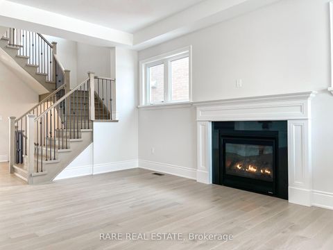 Photo 11 at 1224 Queens Plate Road, GA Glen Abbey, Oakville