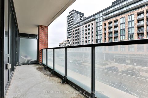 Photo 31 at 226 - 99 Eagle Rock Way, Maple, Vaughan